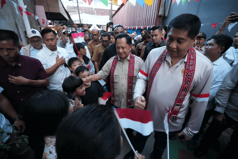 Tinjau Kawasan Kumuh di Kubu Raya, Mendagri Instruksikan Rekonsiliasi Data Rumah Tak Layak Huni
