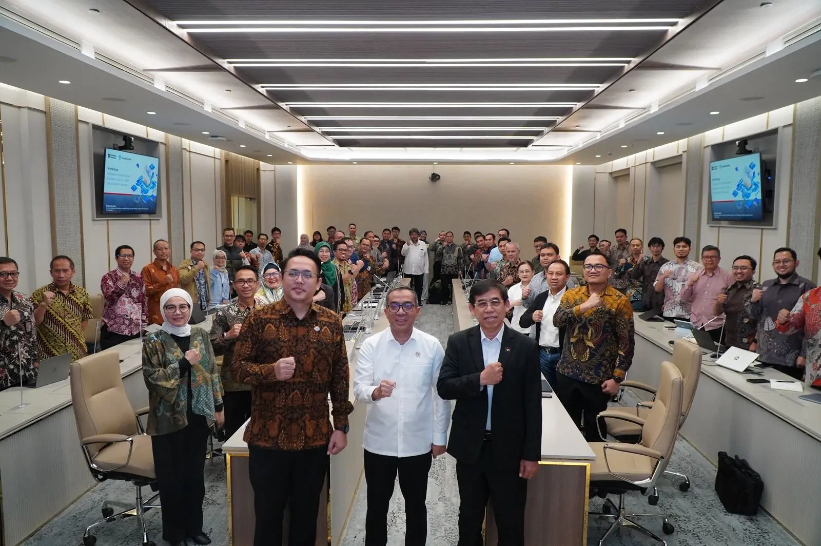 Danantara dan Kemdiktisaintek Susun Strategi Akselerasi Ekosistem Semikonduktor Nasional