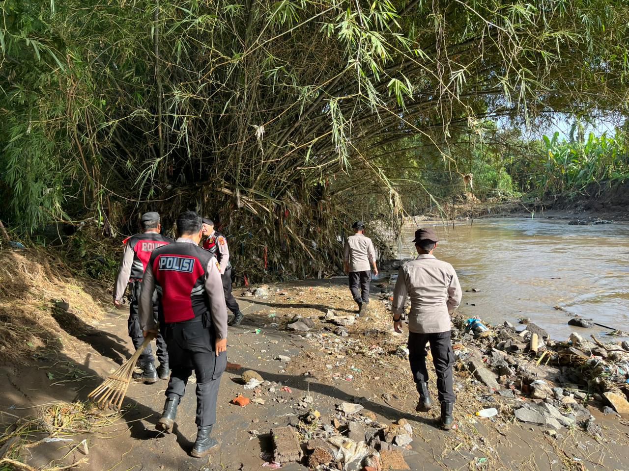 Banjir Bandang Terjang Buleleng: 2 Warga Tewas dan 2 Lainnya Masih Hilang