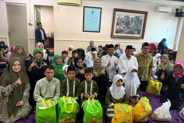 FORHATI Gelontorkan Santunan Anak Yatim, 500 Paket Sembako, hingga Pasar Murah Rakyat