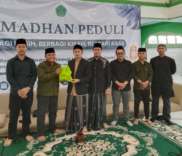 BEM/DEMA PTAI se-Indonesia 'Ngalap Berkah' Ramadan bersama Santri di Depok