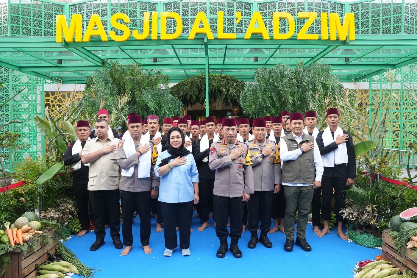 Kapolri Jenderal Listyo Sigit Resmikan Renovasi Masjid Al-Adzim di Riau