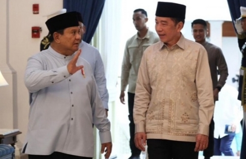 Jokowi Sambangi Istana Merdeka, Sinyal Harmoni atau Dominasi Geng Solo?