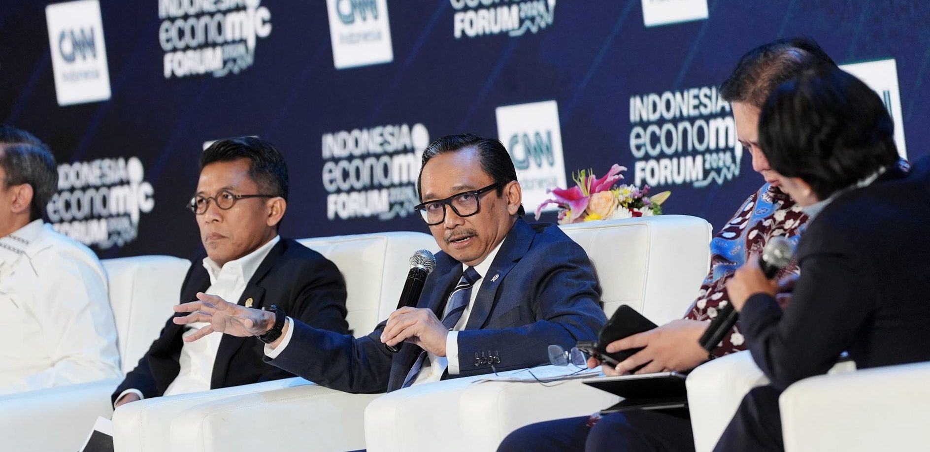 Wamenkeu Juda Agung: Defisit APBN Aman di Bawah 3% Meski Harga Minyak Global Bergejolak