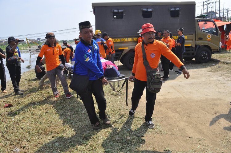 Hujan Deras Picu Longsor di Dua Kecamatan Semarang, Akses Jalan dan Rumah Warga Terdampak