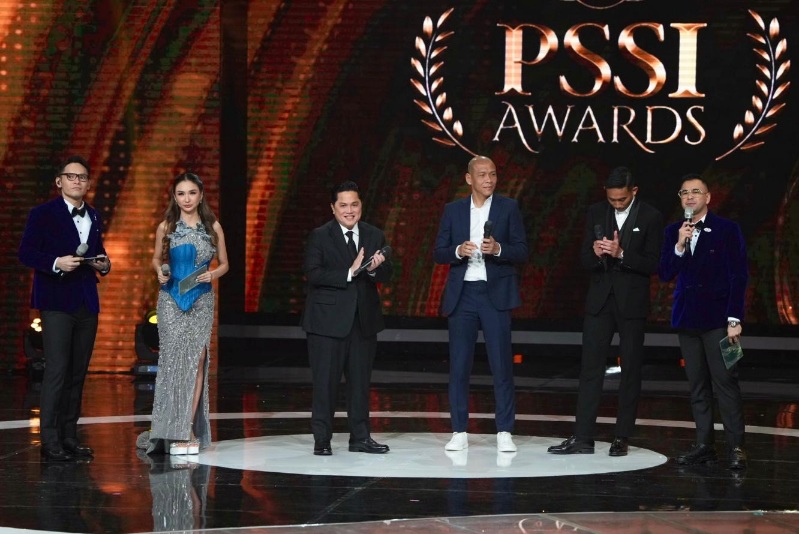 Sejarah Baru 95 Tahun PSSI: Jay Idzes hingga Legenda Tan Liong Houw Raih Penghargaan di PSSI Awards 2026