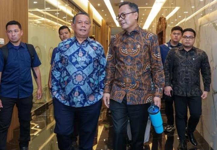 Wakil Menteri UMKM Hadiri Rakortas: Satgas P3M-PPE Siap Perkuat Stabilitas Industri dan Investasi