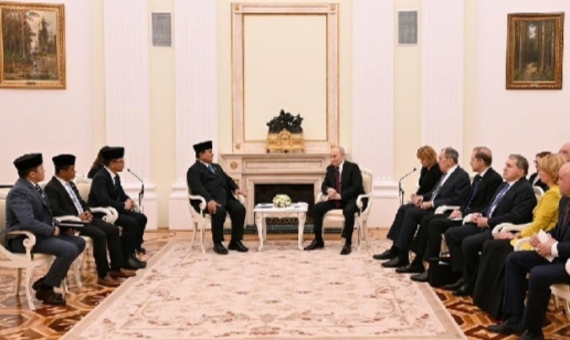 Gebrakan Diplomasi di Kremlin: Prabowo dan Putin Bicara Selama 5 Jam!