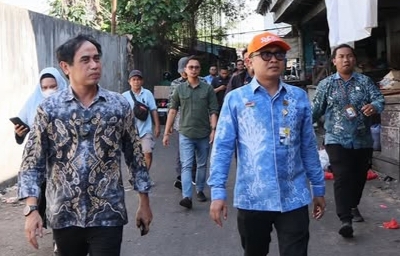Solusi Higienis Pasar Antasari: Sinergi Perumda PALD dan Pasar Baiman Tata Air Limbah