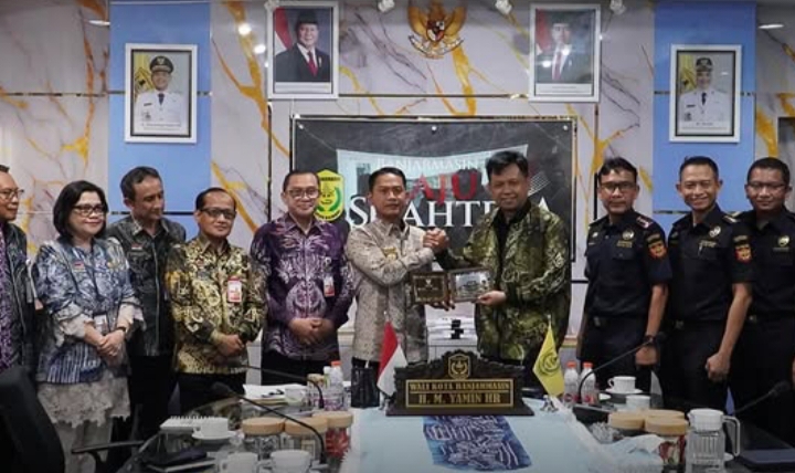 Walikota Banjarmasin dan Kepala Bea Cukai Kalselteng Siap Tingkatkan Pertumbuhan Ekonomi Daerah