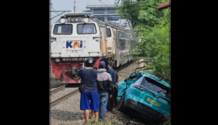 Jangan Jadikan Taksi Listrik Kambing Hitam Kegagalan Sistem Keselamatan Transportasi Nasional