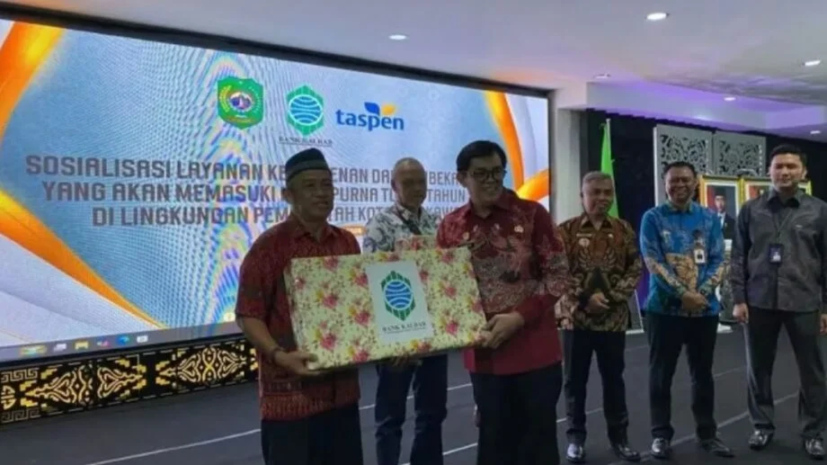 Pemkot Singkawang Percayakan Bank Kalbar Kawal Gaji Ratusan Pensiunan ASN