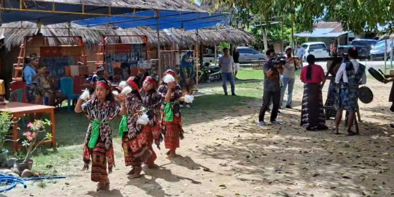 Kementerian Kebudayaan Perkokoh Lembagaan Adat Lewat Pengukuhan Pengurus Marapu Sumba Timur