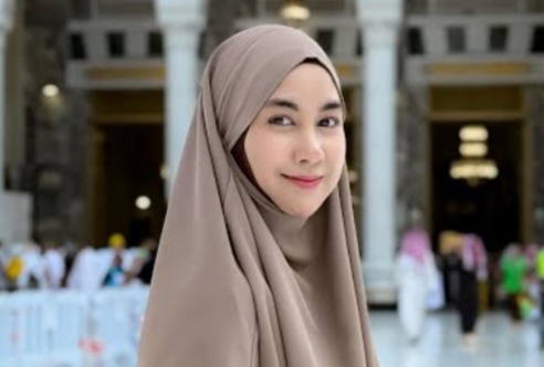 Mukjizat di Balik Musibah: Rumah Anisa Rahma Terbakar, 3.500 Al-Qur’an Utuh Tak Tersentuh Api