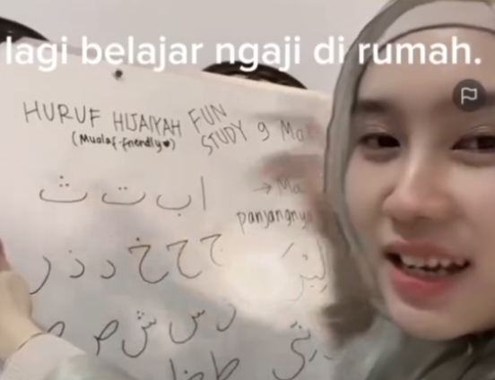 Viral! Kreator Fashion Ini Ajak Puluhan Ribu Penonton Belajar Ngaji di TikTok