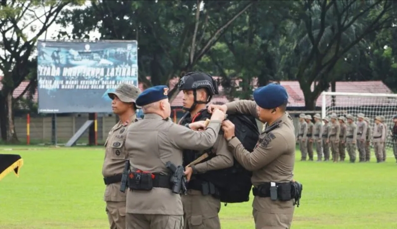 Cetak Pasukan Bermental Baja: 216 Personel Brimob Polda Kalsel Digembleng Latihan Ekstrem