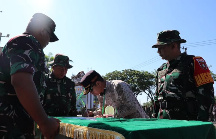 TMMD ke-128 Banjarmasin Berakhir Manis, Wali Kota Tutup Acara dengan Berbagi Bantuan