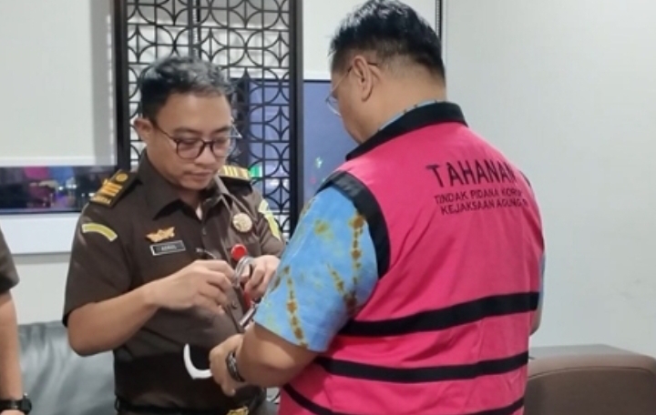 Tersangka Baru Kasus CPO: Eks Anggota Ombudsman Yeka Hendra Fatika Diduga Manipulasi Laporan