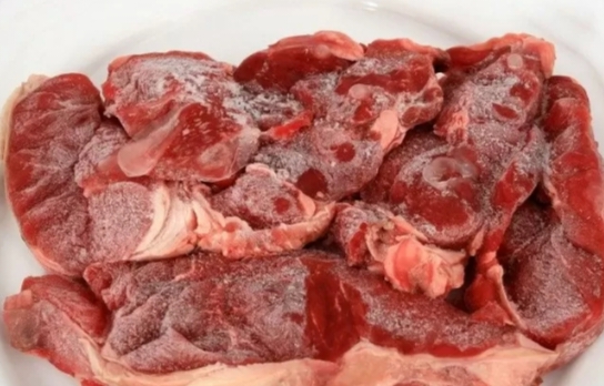 Ternyata Ini Batas Aman Menyimpan Daging Kurban di Suhu Ruangan