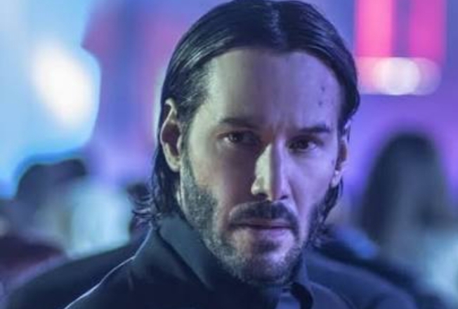 Keanu Reeves Ajukan Permohonan Meringankan Vonis Sutradara Carl Rinsch