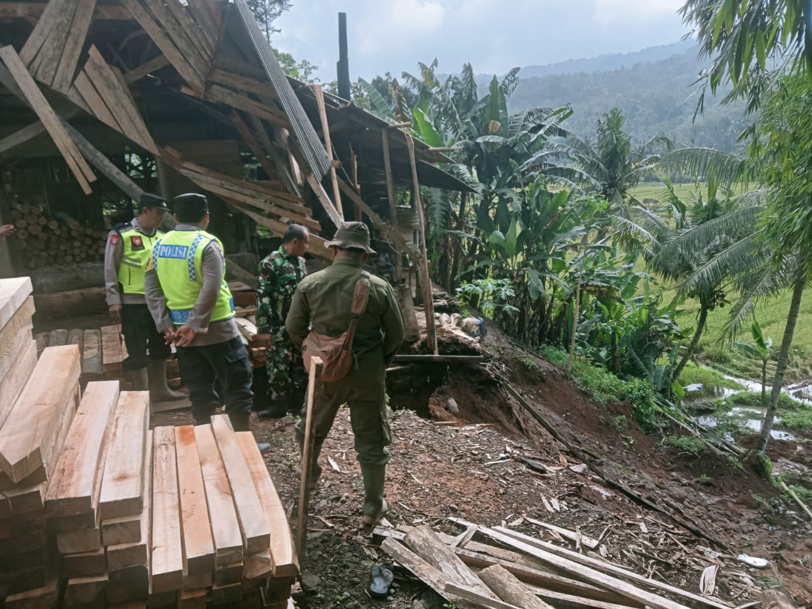 BNPB Laporkan Perkembangan Situasi dan Penanganan Bencana Alam di Berbagai Wilayah Indonesia