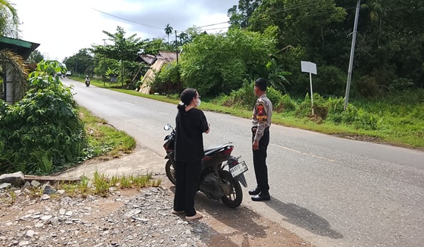 Polres Sekadau Usut Kasus Pelemparan Benda Tumpul Terhadap Pengguna Jalan Raya