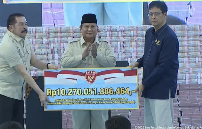 Diiringi Tepuk Tangan Prabowo dan Senyum Purbaya, Kejagung Serahkan Cuan Rp10,2 Triliun Hasil Denda PKH