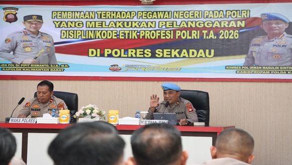 Bidpropam Polda Kalbar Gelar Pembinaan Personel Pelanggar Disiplin dan Kode Etik di Polres Sekadau