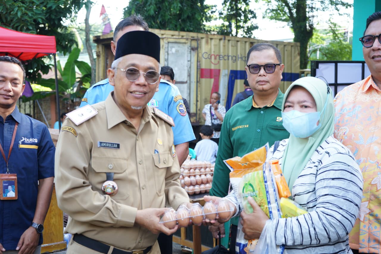 Pemkot Pontianak Gelar Operasi Pasar Sediakan 6000 Paket Sembako Subsidi Jelang Iduladha