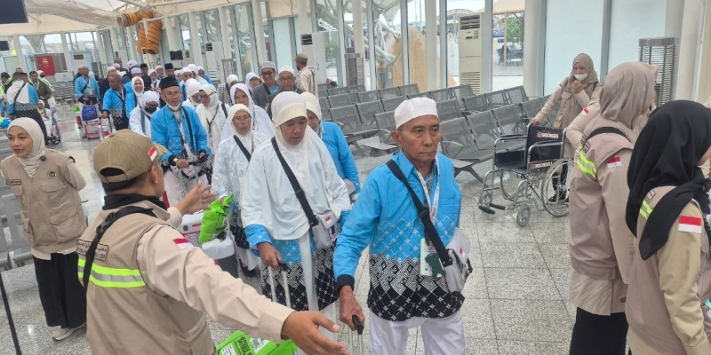 Alami Kendala Teknis di Jeddah, Penerbangan Jemaah Haji Kloter KJT-04 Sempat Tertunda