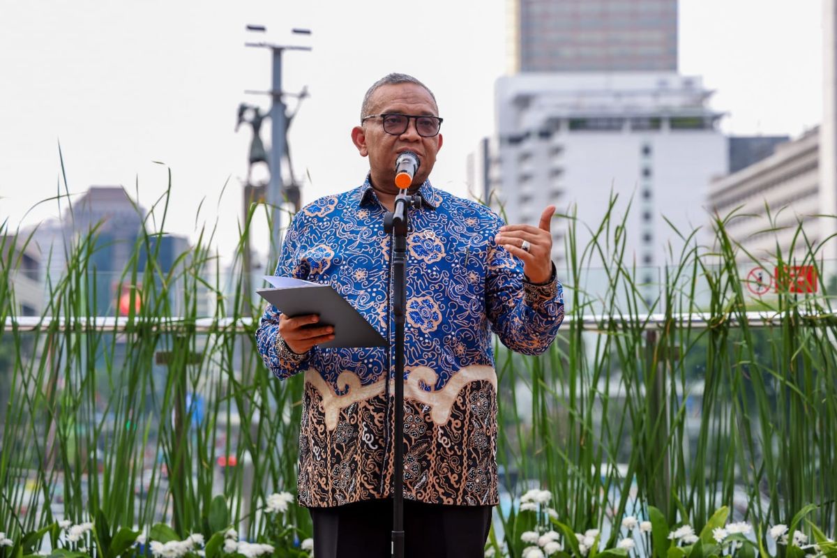 Wamenaker Sebut Ijazah Kuliah Tak Lagi Cukup, Industri Kini Buru Sertifikasi Kompetensi