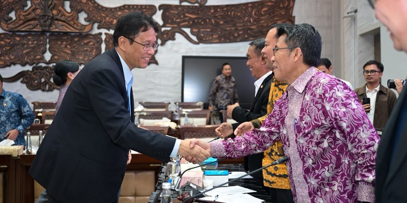 Pemerintah dan DPR Sepakati KEM-PPKF 2027, Target Batas Bawah Pendapatan Negara Naik