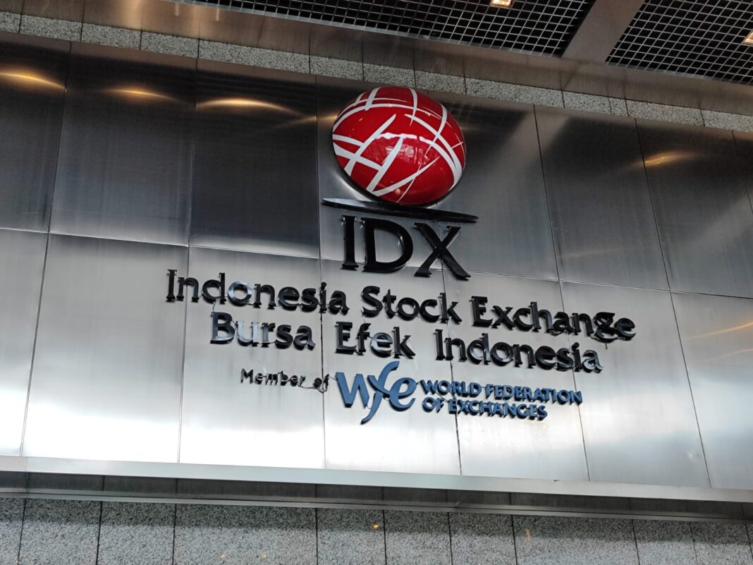 Rupiah dan IHSG Masih Anjlok pada Selasa Pagi