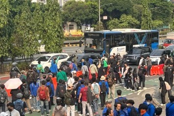 Demo "Indonesia Bangkrut" Libatkan 1.600 Mahasiswa se-Jabodetabek, Bundaran HI Jadi Arena Peluapan Aspirasi