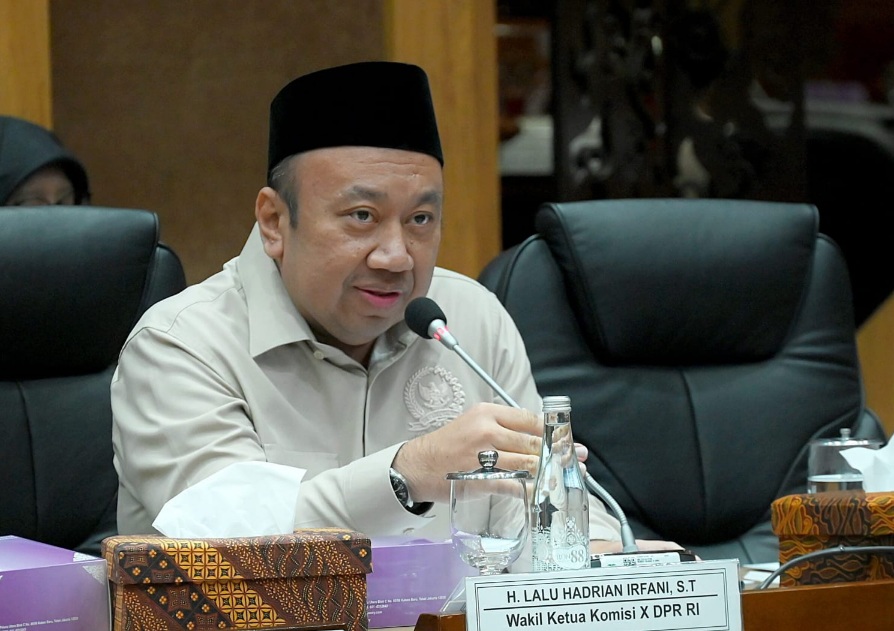 Komisi X DPR Minta Anggaran Pendidikan 2027 Jangan Hanya Fokus pada Sarana Prasarana