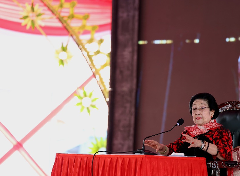 Harga Cabai Tembus Rp180.000, Megawati: Salurkan Keluhan Secara Etis Lewat Fraksi PDIP