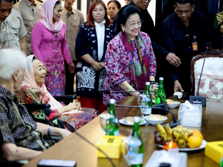 Megawati Silaturahmi Kebangsaan Bersama Tokoh Gerakan Nurani Bangsa