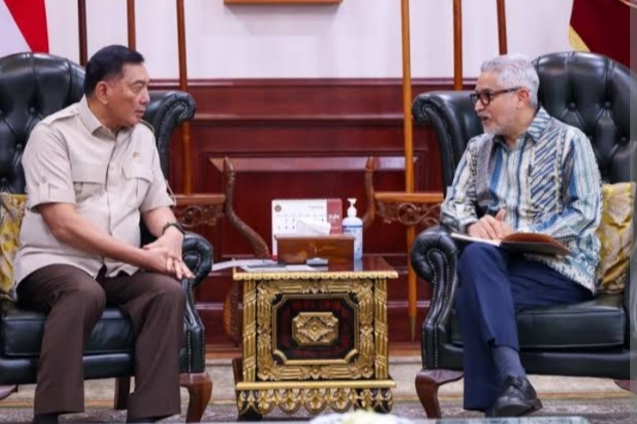 Menhan Sjafrie Sjamsoeddin dan Dubes RI untuk Jerman Bahas Penguatan Sinergi Militer di Jakarta