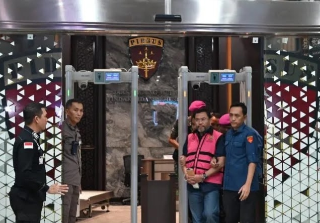 Skandal Korupsi Makan Bergizi Gratis: Daftar Pejabat Terseret Membengkak Jadi 41 Nama!