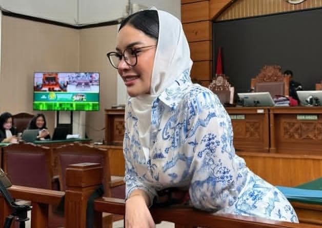 Sidang PK Nikita Mirzani Ditunda, Jaksa Tak Hadir dan Dinilai Abaikan Prinsip Peradilan Cepat