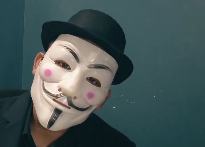 Jangan Menilai Orang Dari Kesan Pertama, Ini Pesan Inspiratif Anonymous!