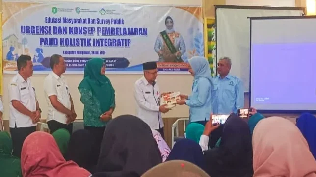 Dorong Kualitas Keluarga Pemkab Gelar Peringatan HARGANAS Kabupaten Mempawah di Sungai Pinyuh