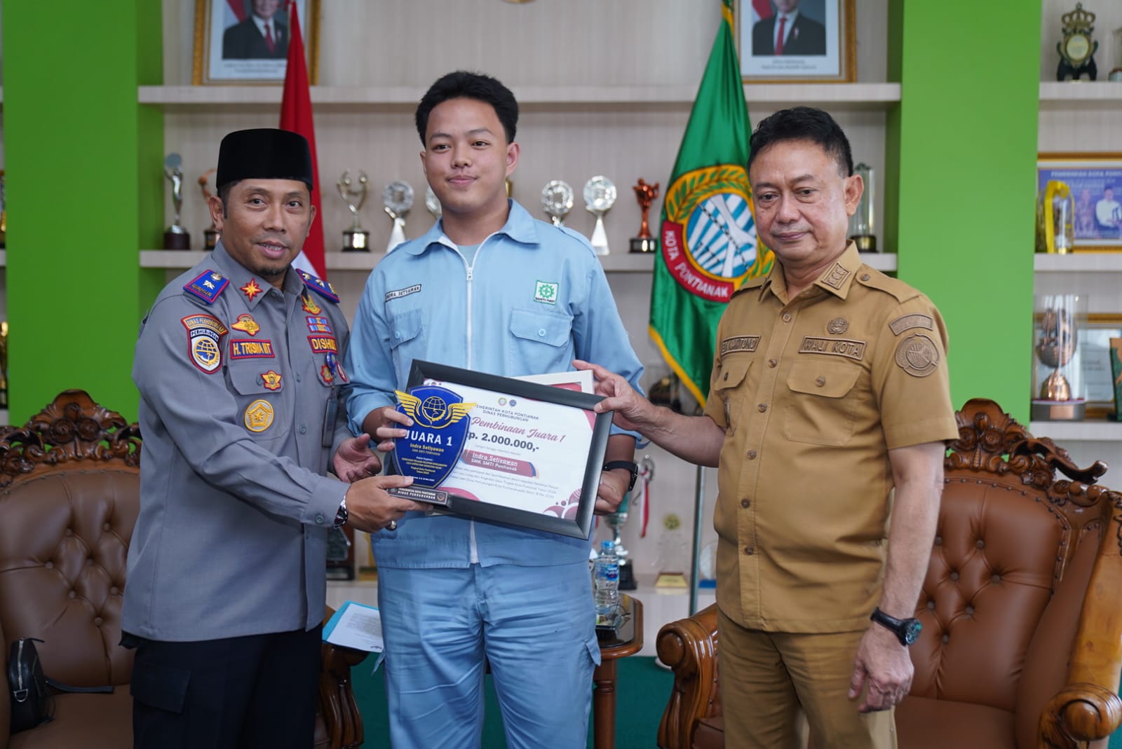Inovasi Palang Pintu Kereta Api Antar Siswa SMTI Pontianak Juara Pelajar Pelopor Keselamatan