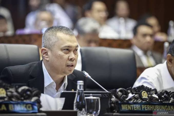 Kemenhub Kejar Target 10.524 KM Rel Kereta, Jumlah Penumpang Naik Jadi 550 Juta