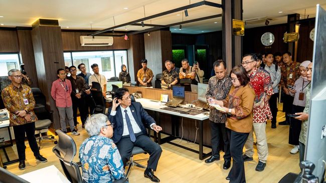 Menkeu Purbaya Turun Gunung Sidak DJPb: Jaga Likuiditas di Tengah Defisit APBN Rp164 Triliun