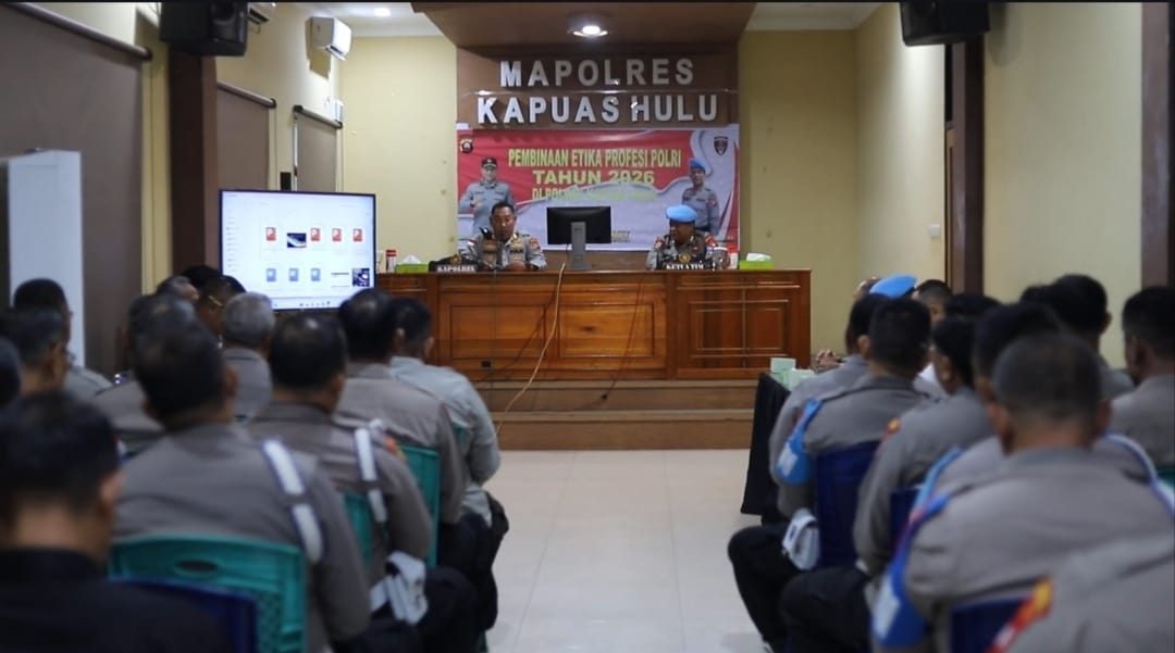 Bidpropam Polda Kalbar Gelar Pembinaan Etika Profesi Polri Perkuat Integritas Personel Kapuas Hulu