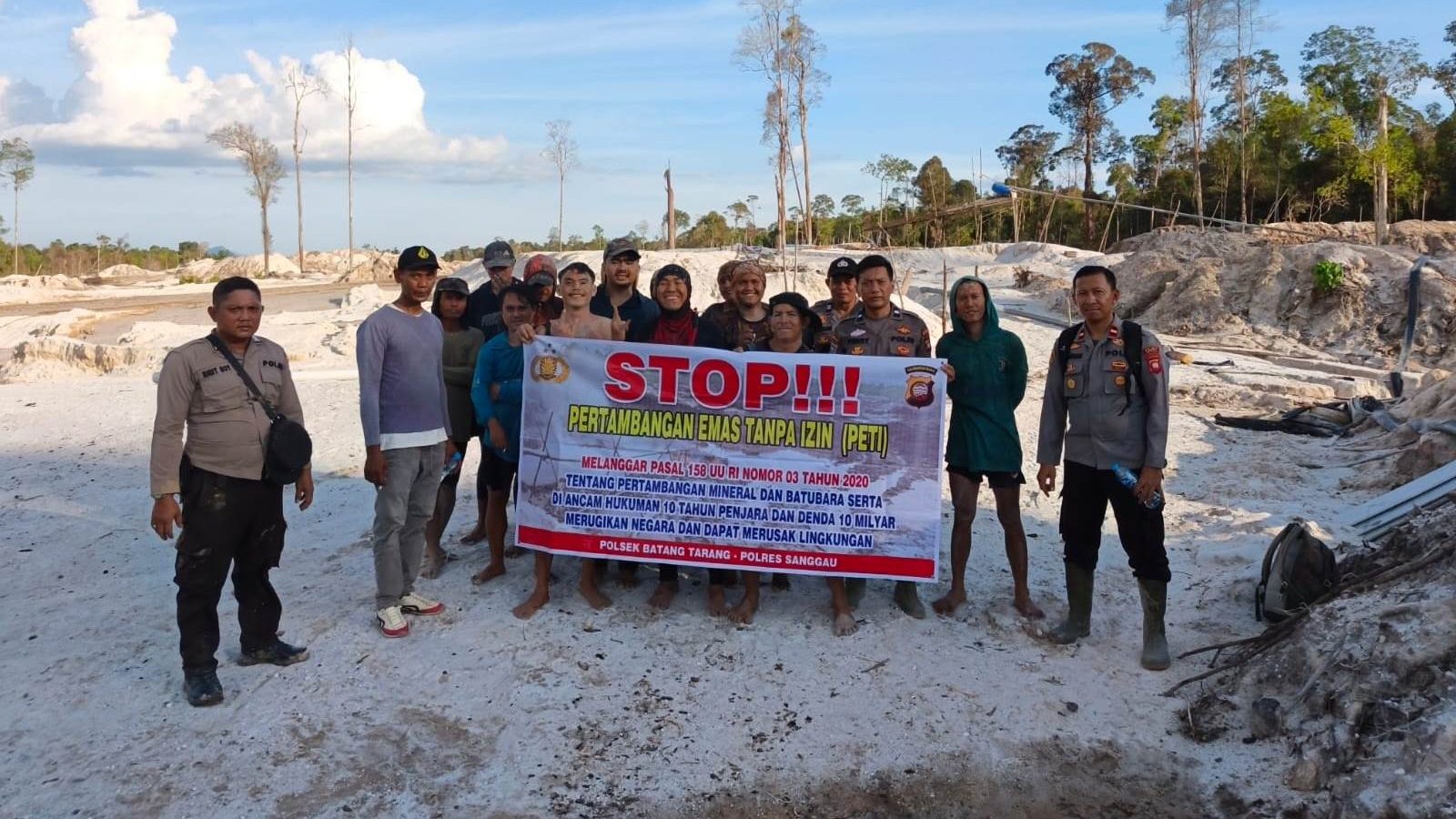 Belasan Mesin Dompeng Ditemukan di Lokasi Aktivitas PETI di Batang Tarang