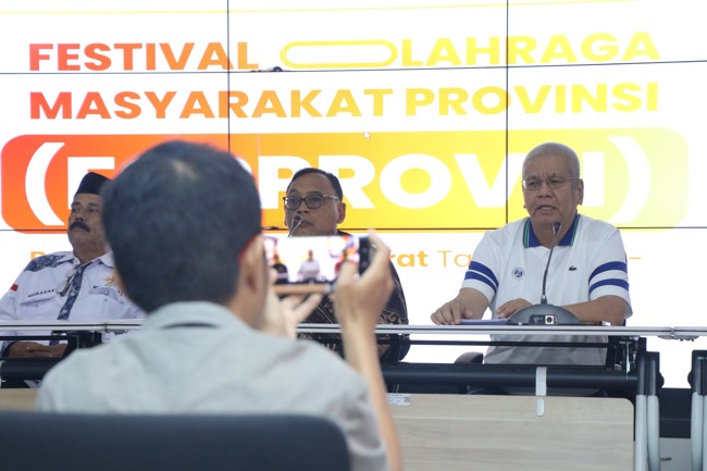 Pemprov Kalbar Salurkan Bantuan Dana Kepada Puluhan Organisasi Olahraga Jelang Forprov II Kalbar