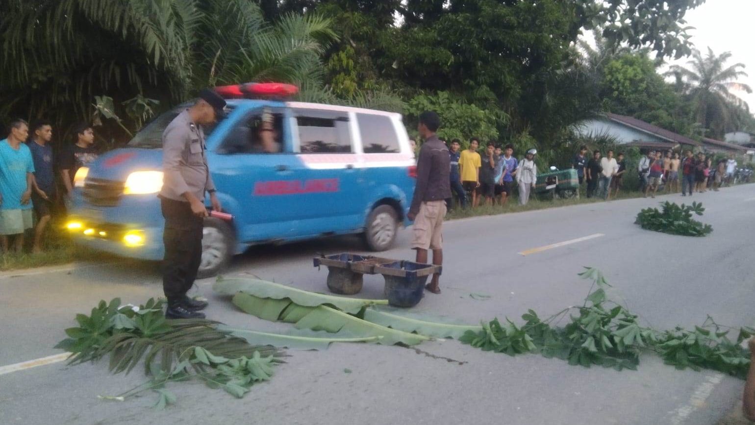 Bocah Delapan Tahun Tewas Tertabrak Truk di Tayan Hulu