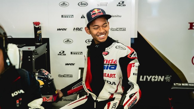 Menggila di Brno! Start Posisi ke-20, Veda Ega Pratama Finis 5 Besar di Moto3 Ceko 2026